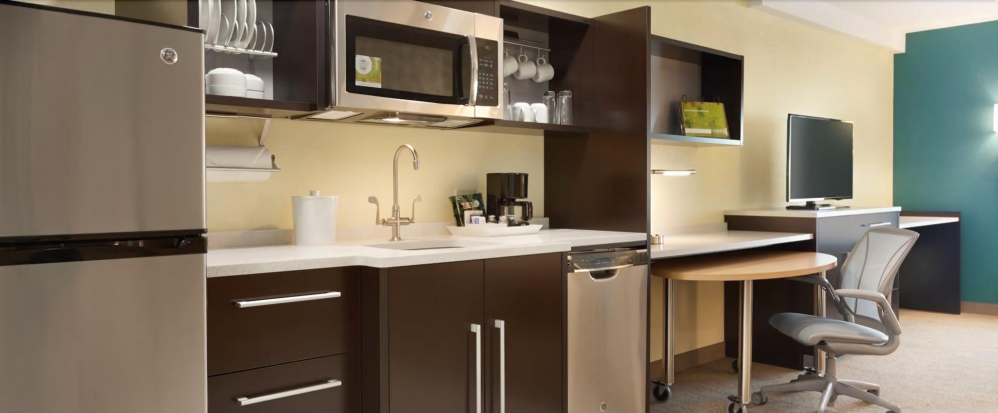 Home2 Suites By Hilton El Paso Airport Εξωτερικό φωτογραφία