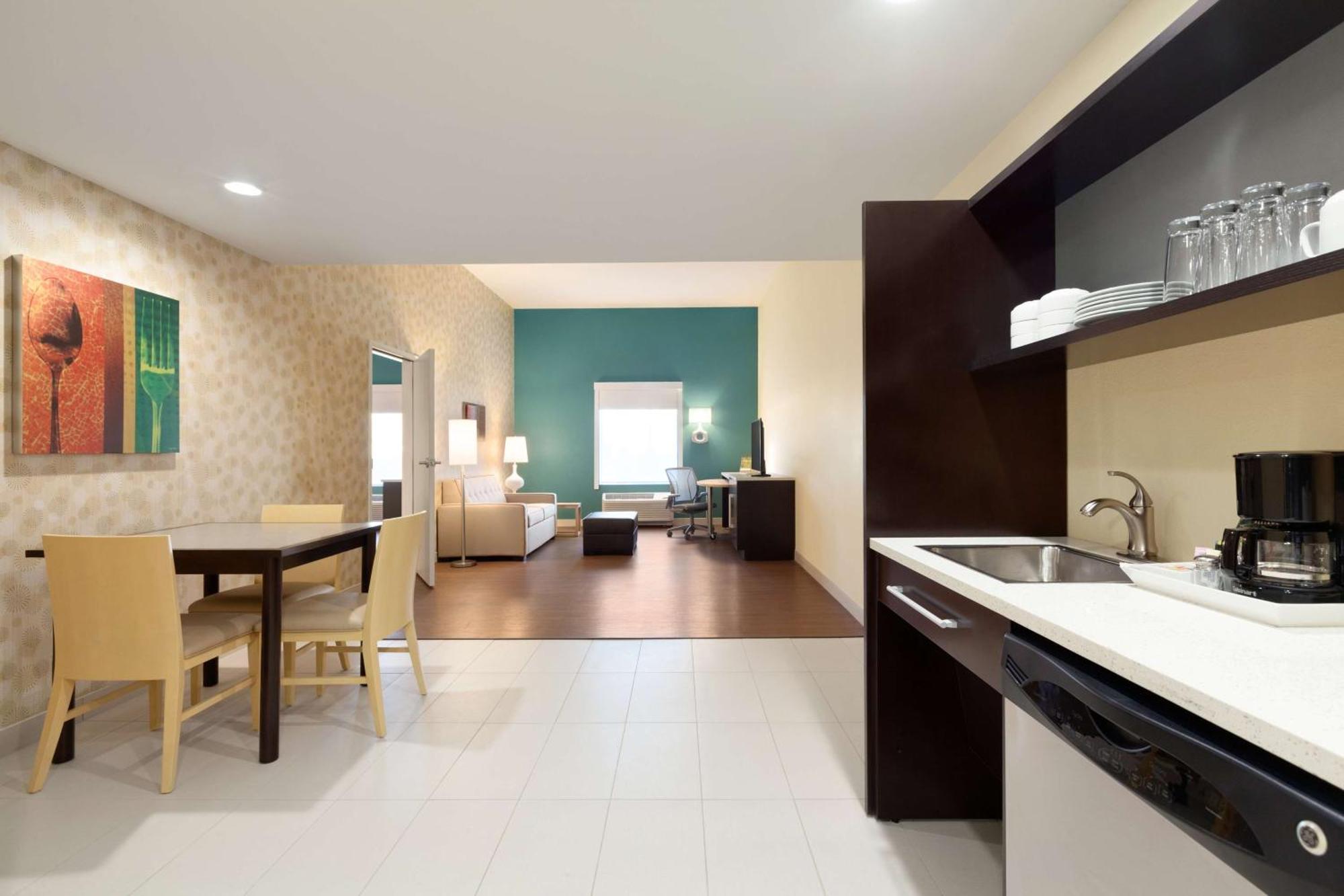 Home2 Suites By Hilton El Paso Airport Εξωτερικό φωτογραφία