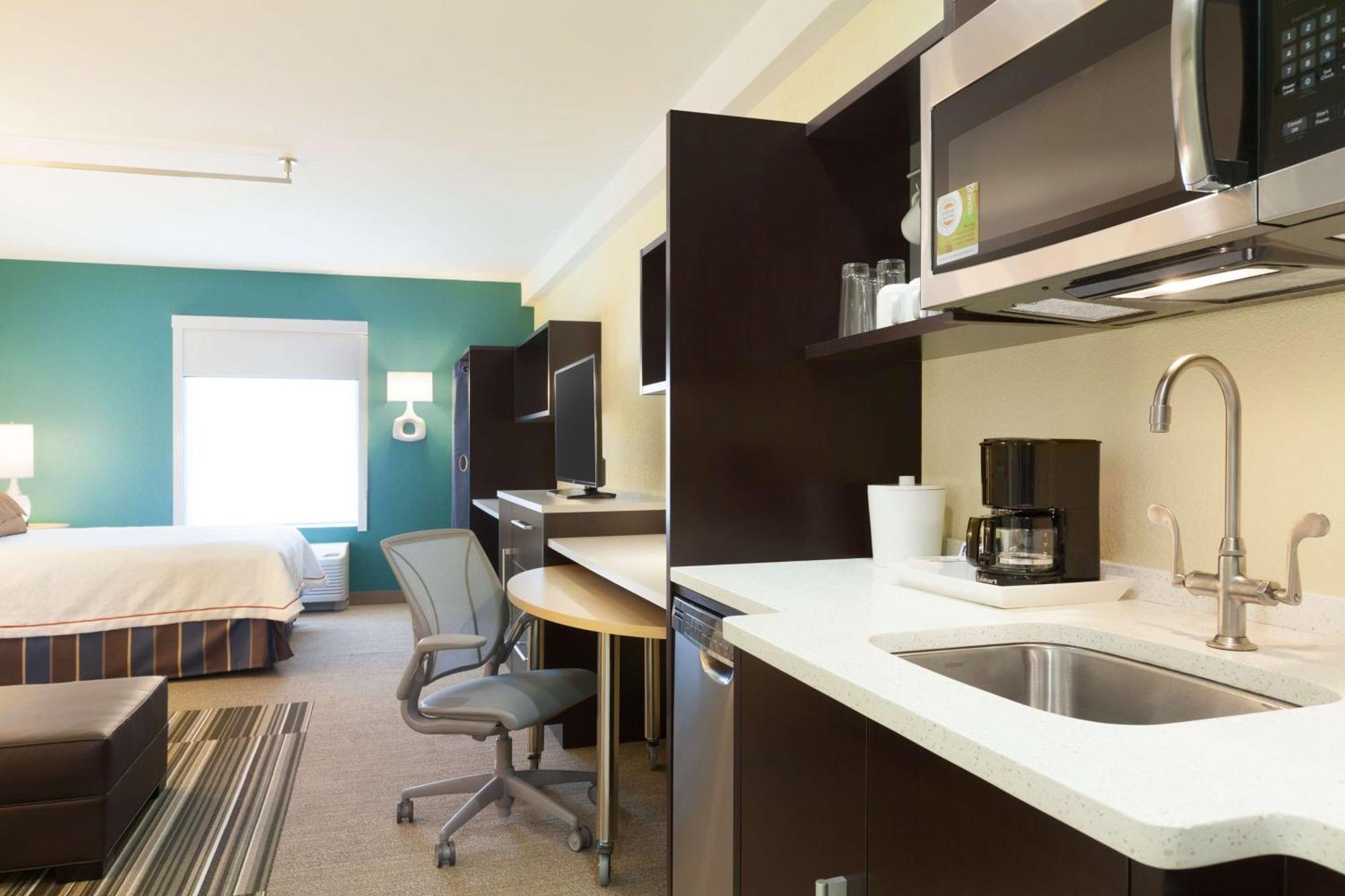 Home2 Suites By Hilton El Paso Airport Εξωτερικό φωτογραφία