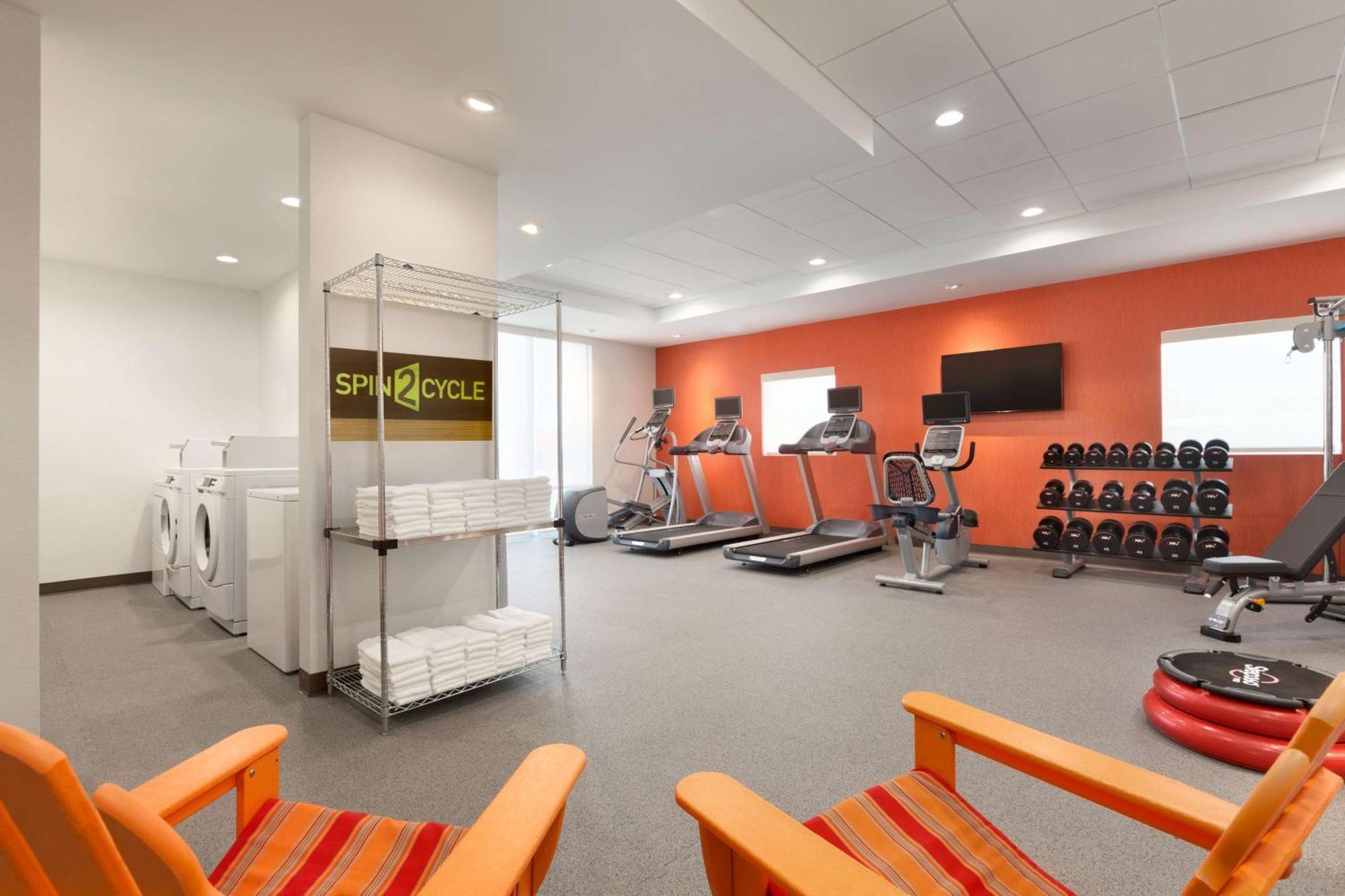 Home2 Suites By Hilton El Paso Airport Εξωτερικό φωτογραφία