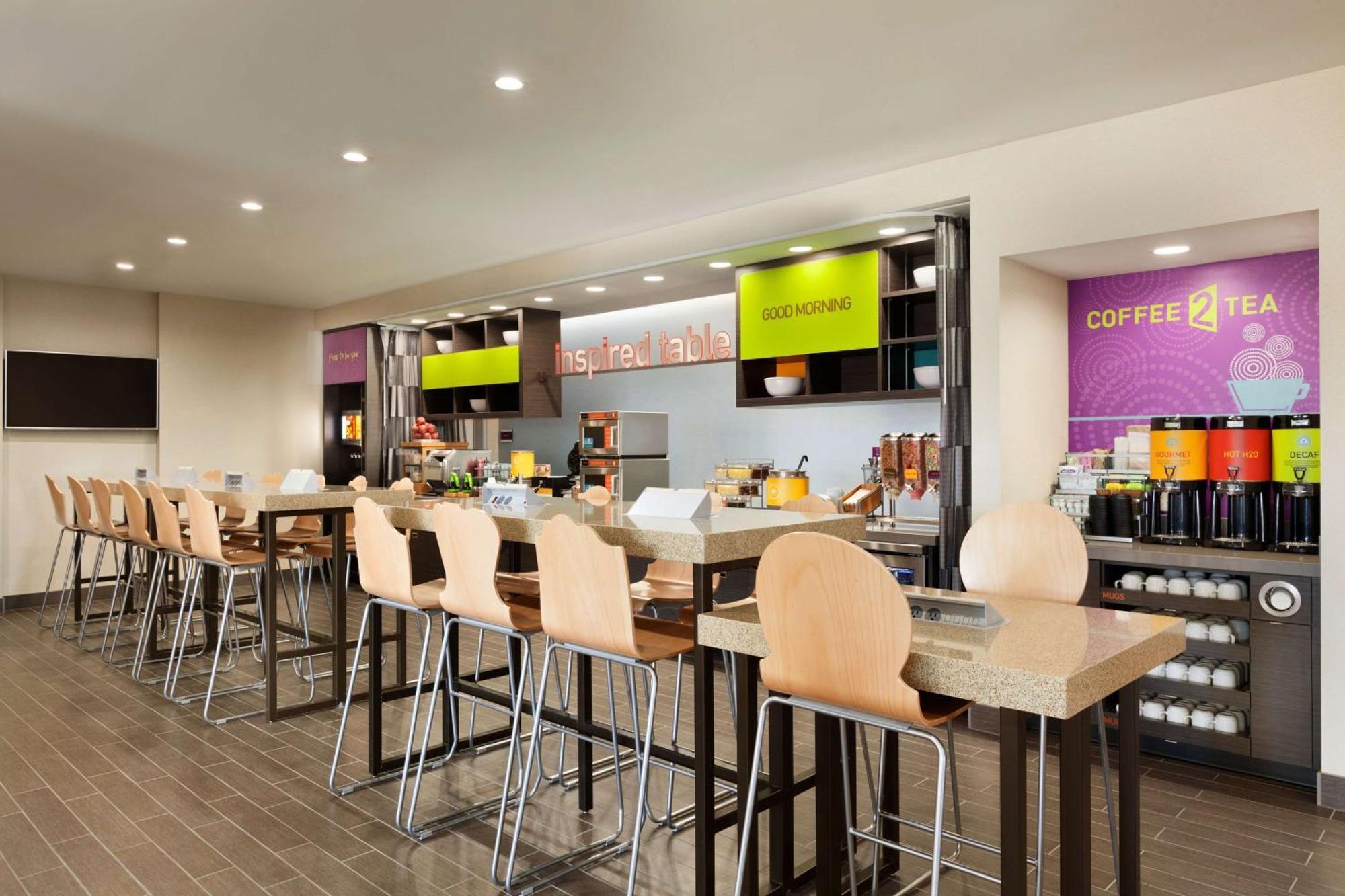 Home2 Suites By Hilton El Paso Airport Εξωτερικό φωτογραφία